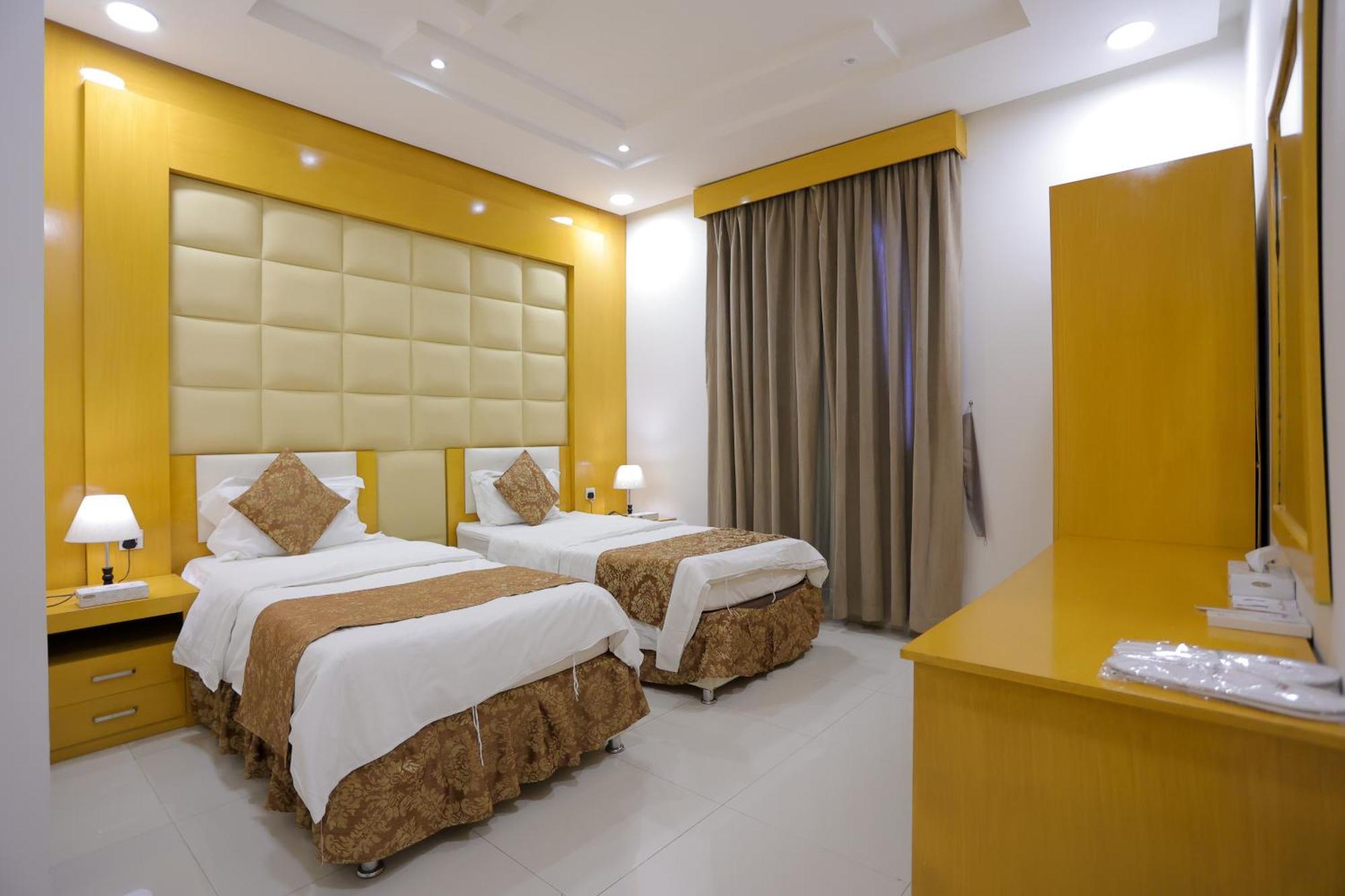Aparthotel هوستا الملقا Rijad Zewnętrze zdjęcie