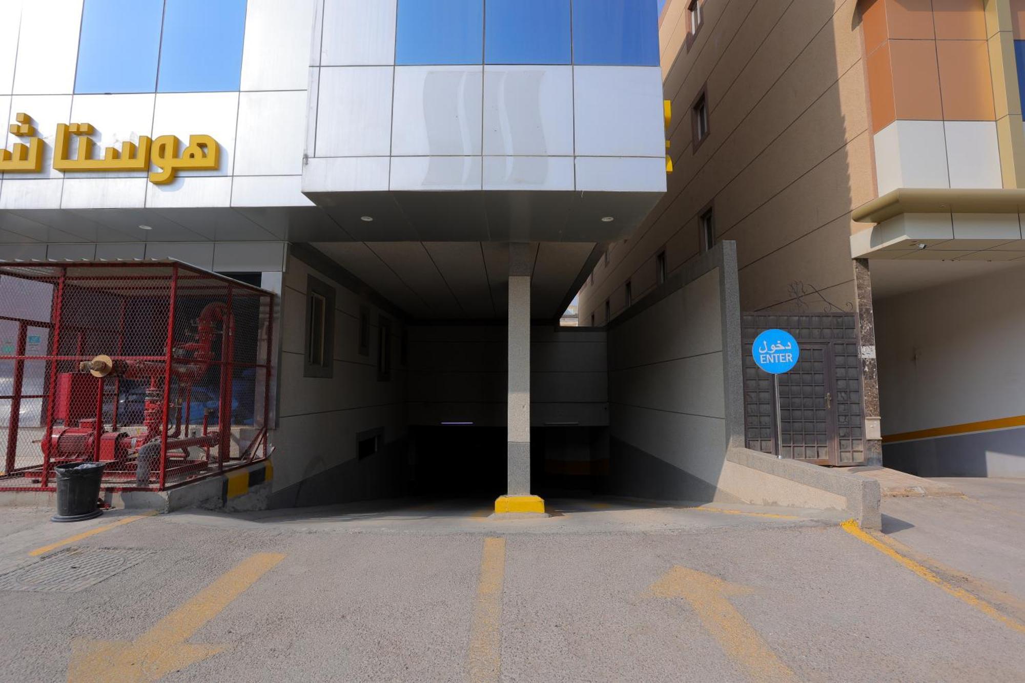 Aparthotel هوستا الملقا Rijad Zewnętrze zdjęcie
