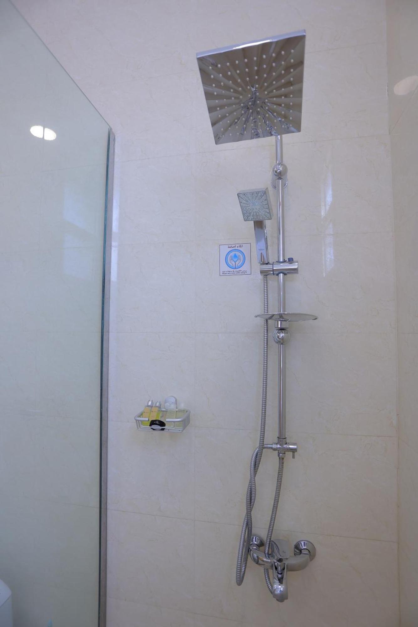 Aparthotel هوستا الملقا Rijad Zewnętrze zdjęcie