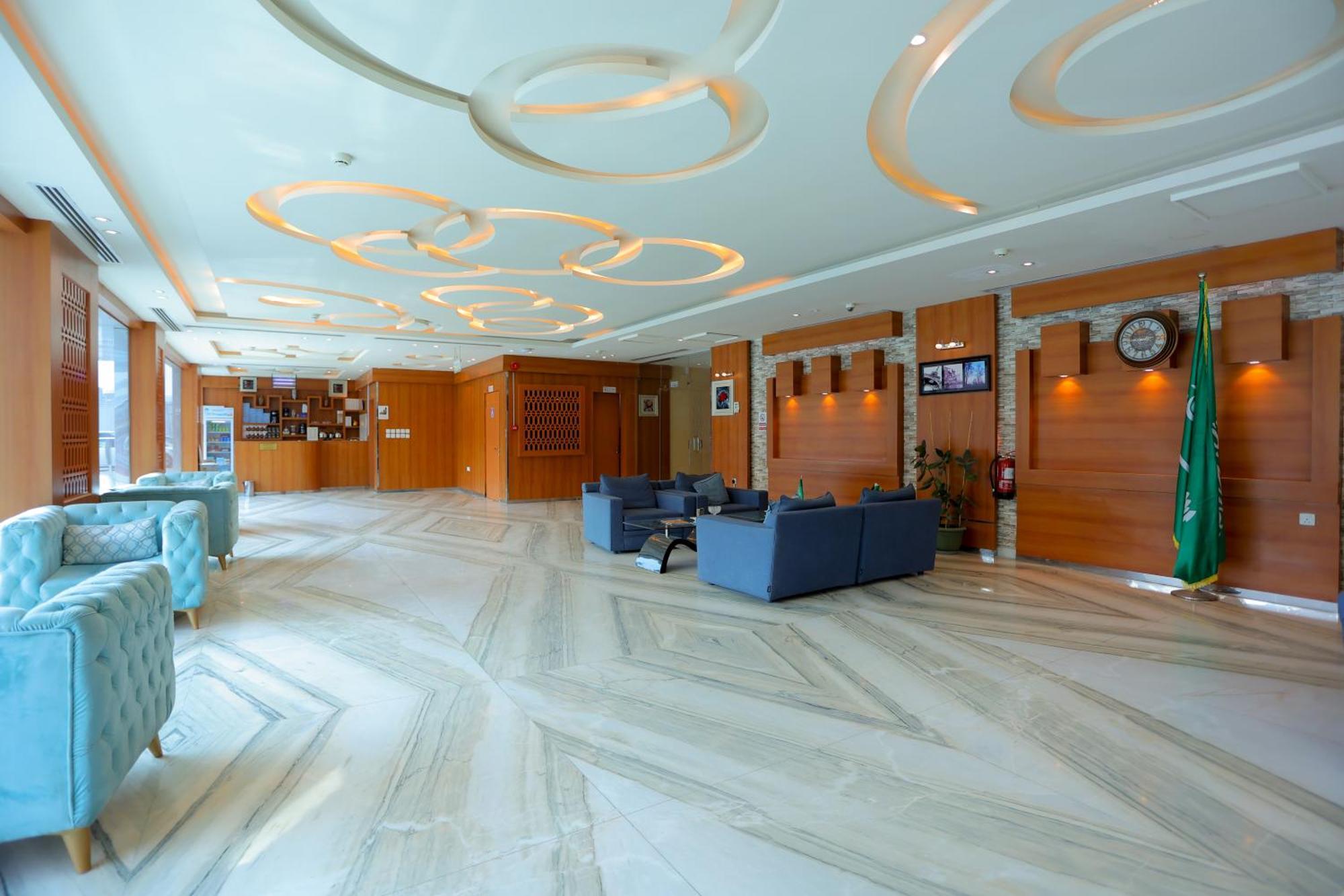 Aparthotel هوستا الملقا Rijad Zewnętrze zdjęcie